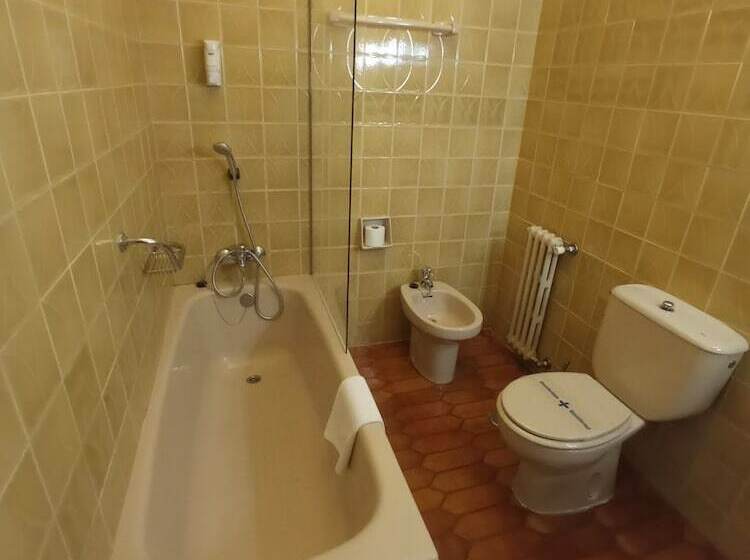 اتاق سوپریور, Ele Acueducto