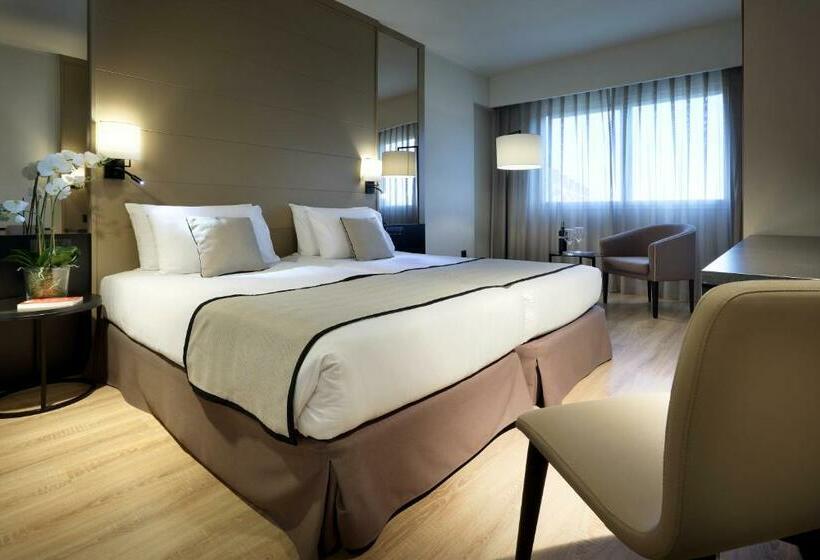 اتاق استاندارد, Exe Rey Don Jaime