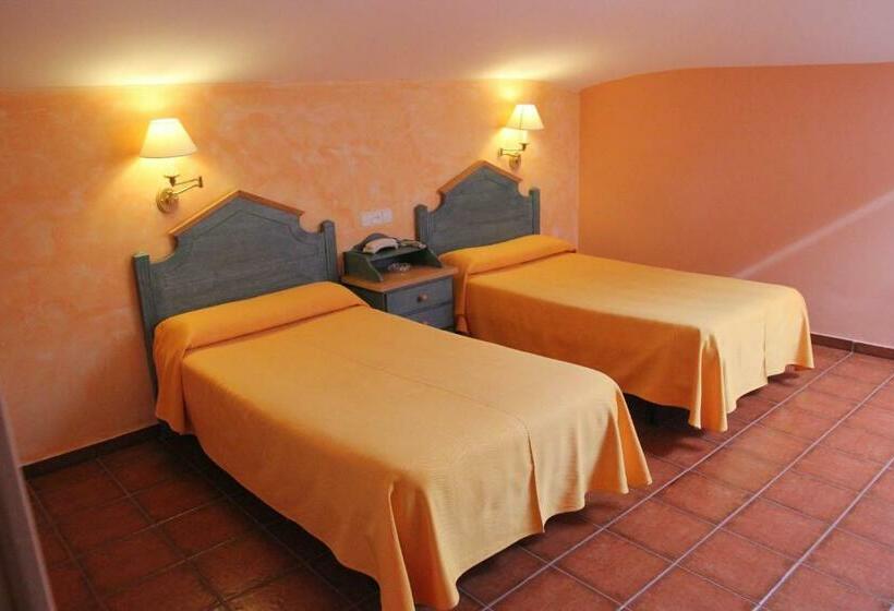 غرفة قياسية, Fray Tomás