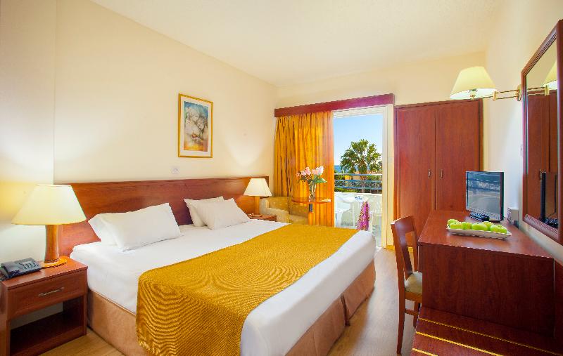 غرفة قياسية, Garbí Park