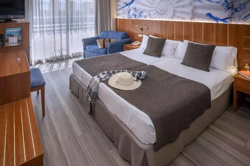 اتاق استاندارد با بالکن, Ght Aquarium & Spa