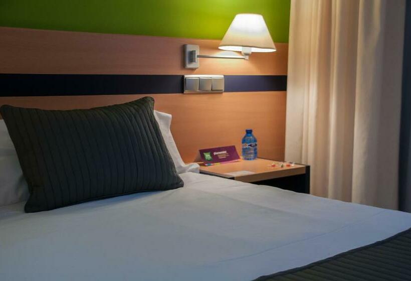 Номер Стандарт, Ibis Styles Zaragoza Ramiro I