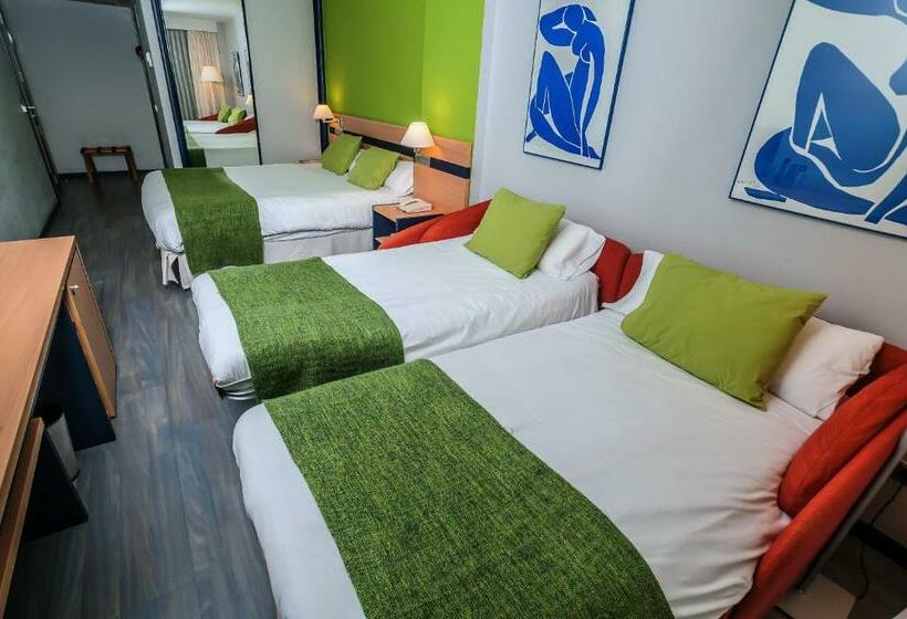 Люкс, Ibis Styles Zaragoza Ramiro I