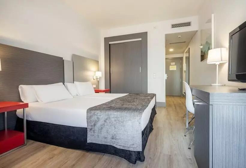 Chambre Standard, Ilunion Romareda