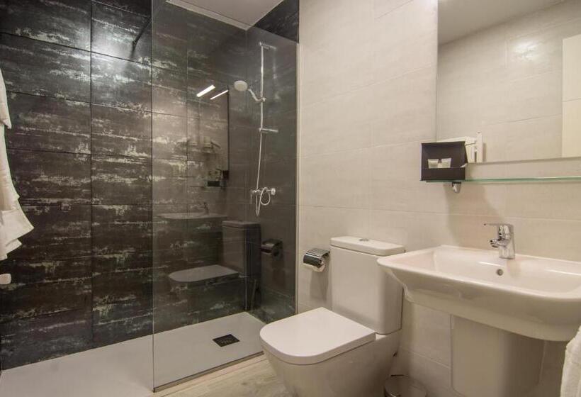 プレミアムルーム, Los Cigarrales