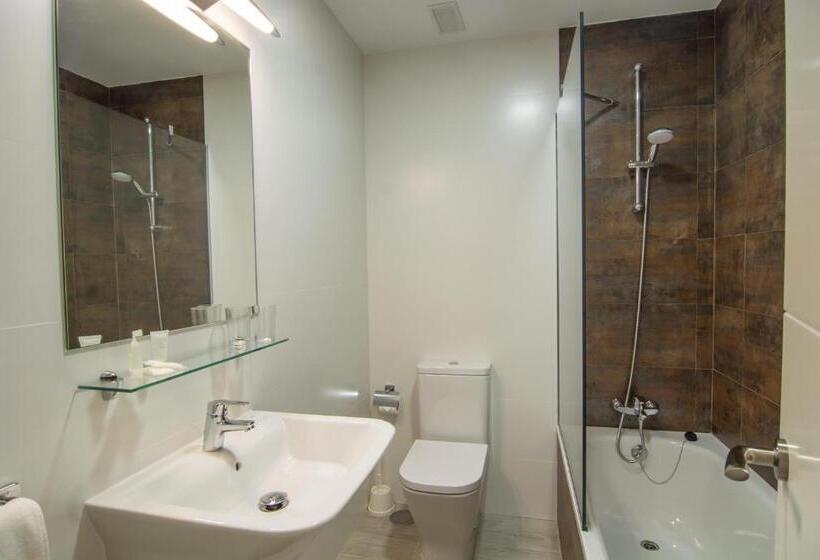 プレミアムルーム, Los Cigarrales