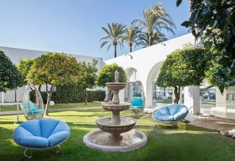 سوییت جونیور, ME Marbella by Meliá