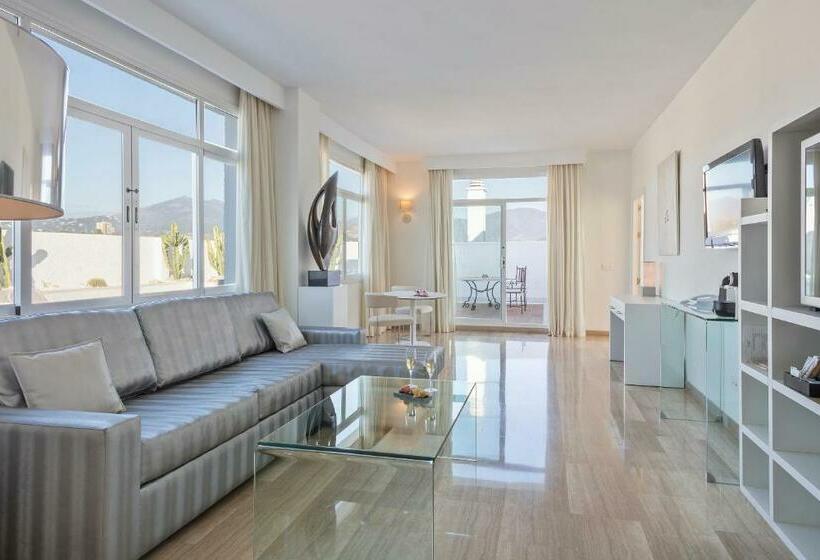 Suíte Júnior Executivo, ME Marbella Luxury Lifestyle Hotel