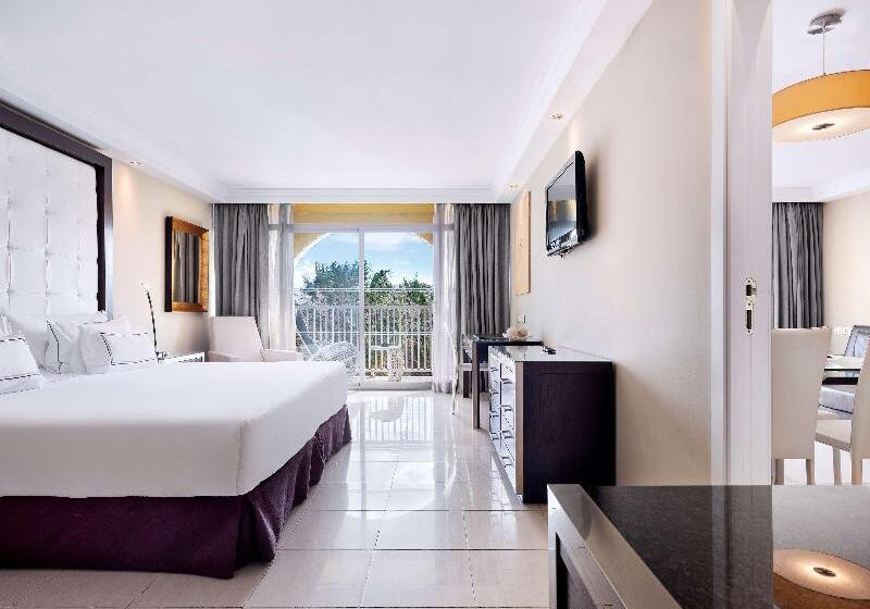 Люкс 2 Спальни, ME Marbella Luxury Lifestyle Hotel