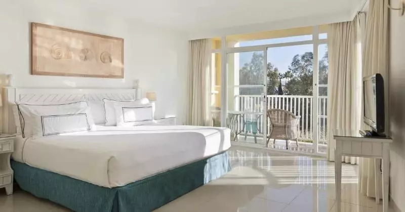 سوییت جونیور, ME Marbella by Meliá