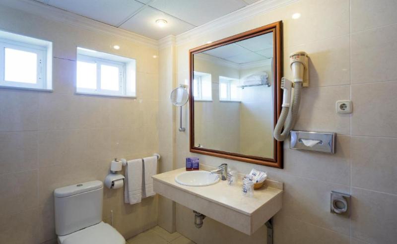 オーシャンビュースタンダードルーム, Ms Tropicana