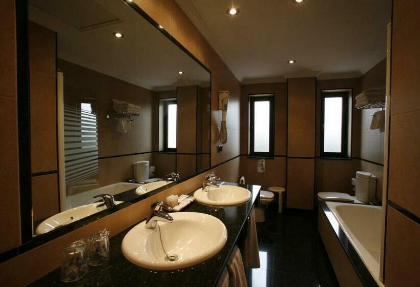 スタンダードルーム, Crisol Regio