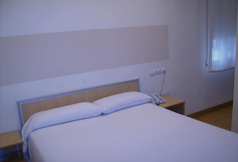 اتاق استاندارد سه نفره, Roma