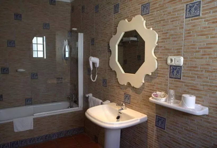 اتاق استاندارد اینتریور, Ronda Hotel Polo