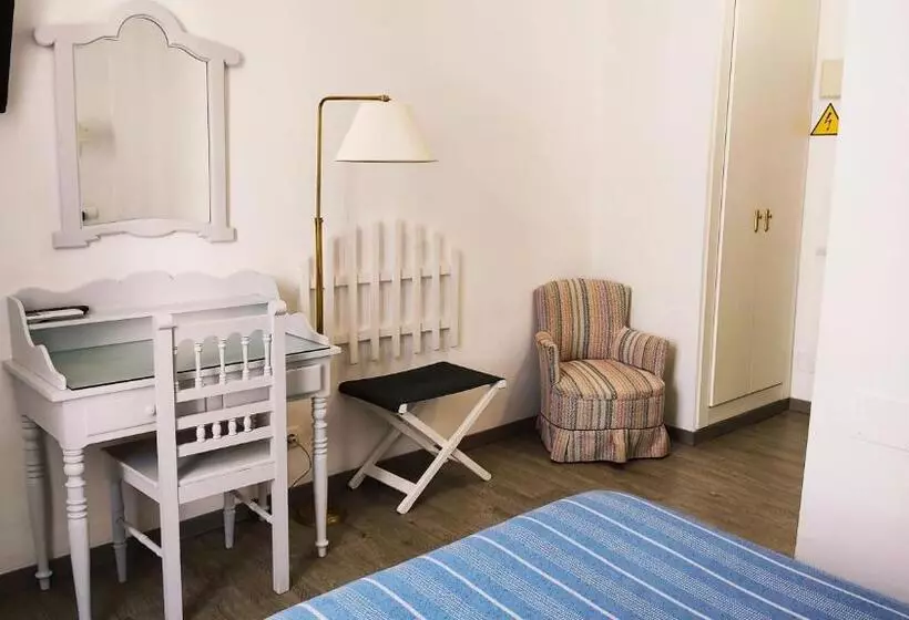 اتاق استاندارد با بالکن, Ronda Hotel Polo