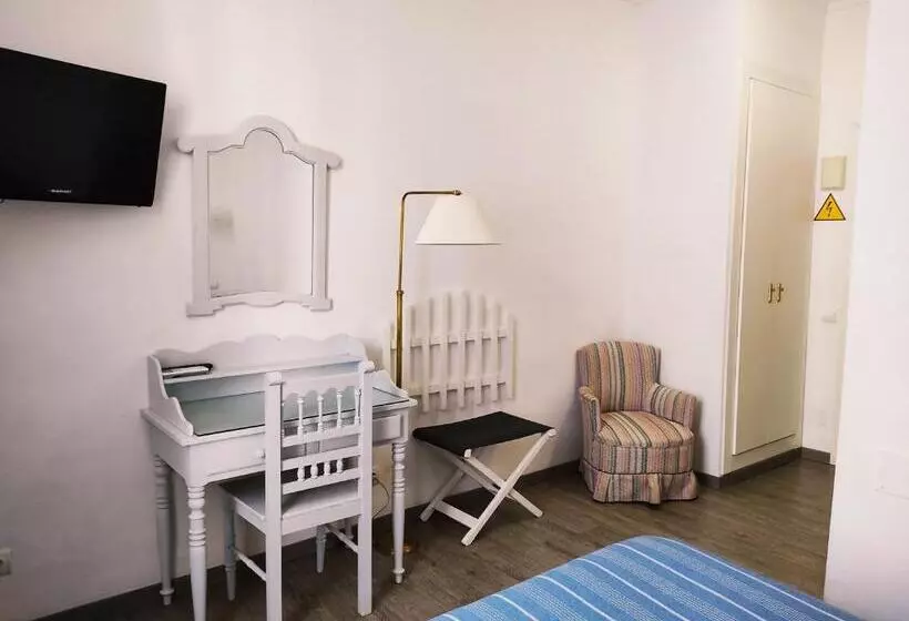 اتاق استاندارد با بالکن, Ronda Hotel Polo