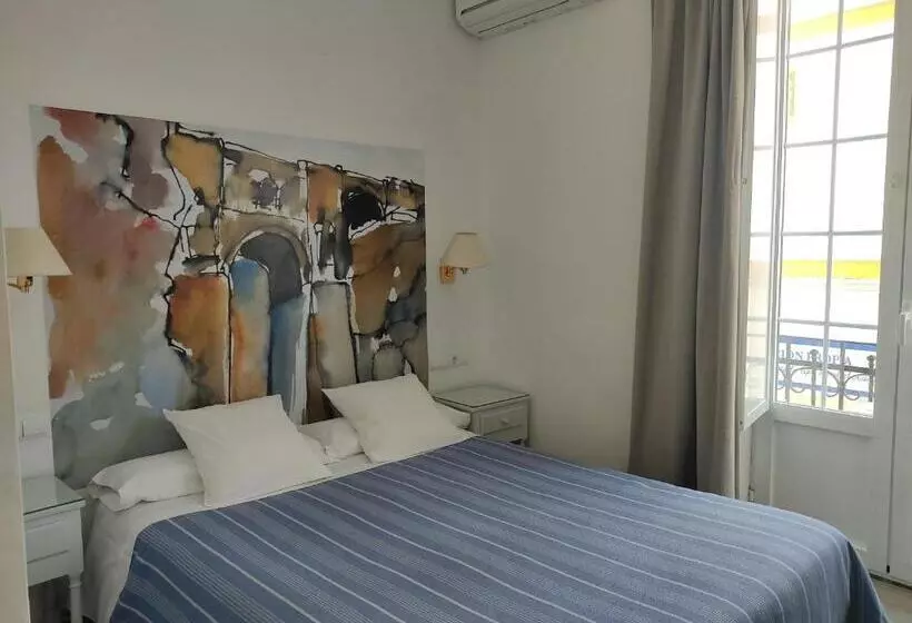 اتاق استاندارد با بالکن, Ronda Hotel Polo