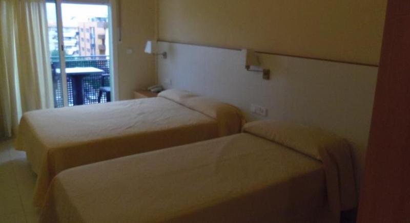 Номер Стандарт Трехместный, Sant Jordi