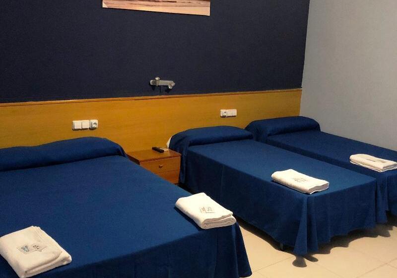 Четырехместный Номер Стандарт, Sant Jordi