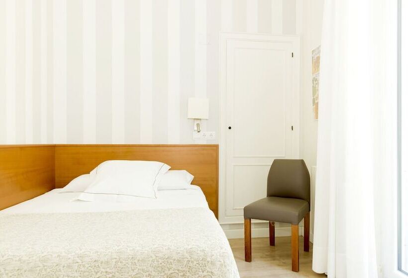 Номер Стандарт Индивидуальный, Sauce