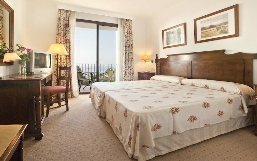 חדר סופריור, Trh Mijas