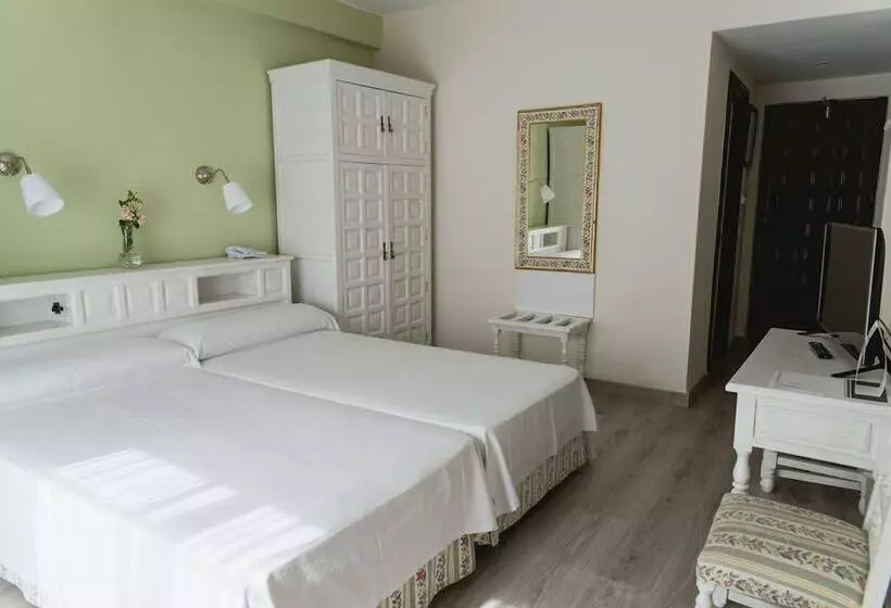 Camera Standard, Trh Mijas