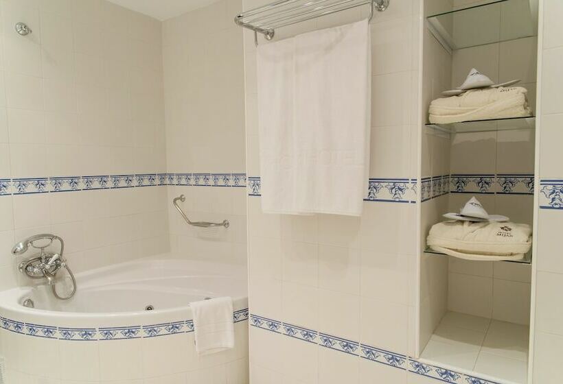 סוויטה, Trh Mijas