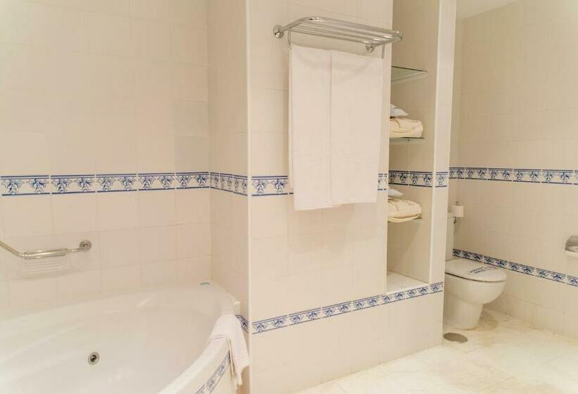 סוויטה, Trh Mijas