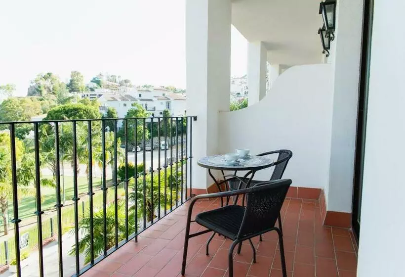 Suite, Trh Mijas