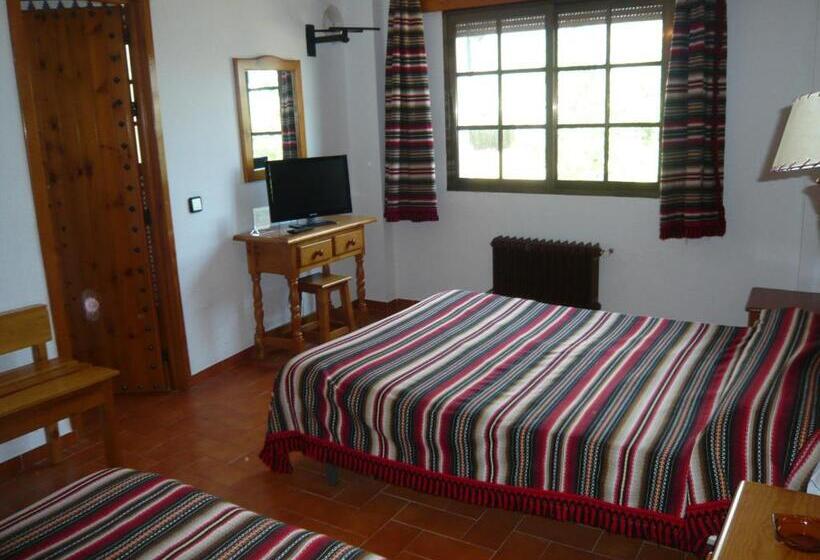 חדר סטנדרט לשלושה, Venta Las Delicias