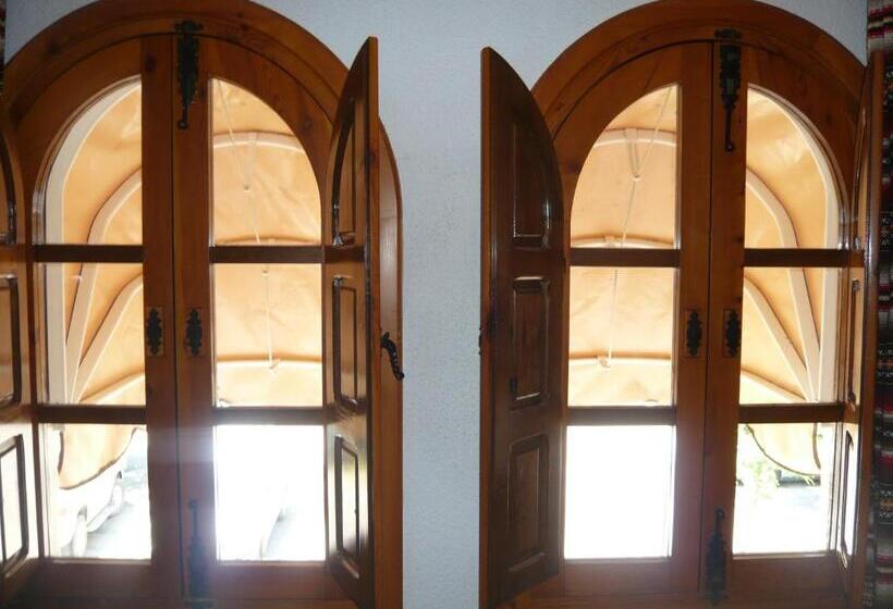 חדר סופריור לארבעה, Venta Las Delicias