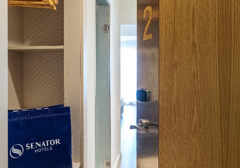 اتاق استاندارد, Virgen De Los Reyes