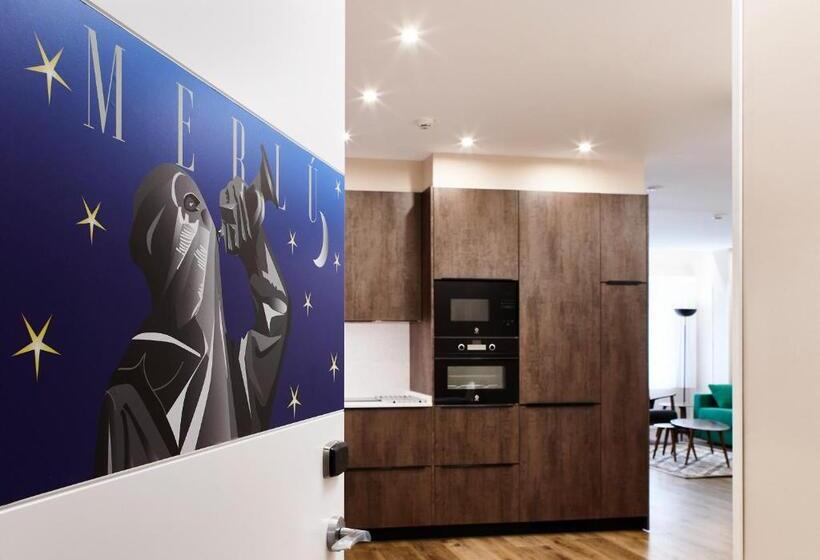 דירת חדר, Zenit Dos Infantas