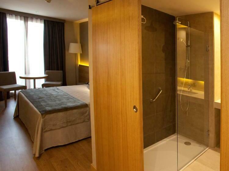 اتاق استاندارد, M.a. Hotel Sevilla Congresos
