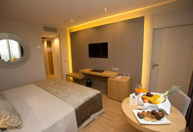 اتاق خانوادگی, M.a. Hotel Sevilla Congresos