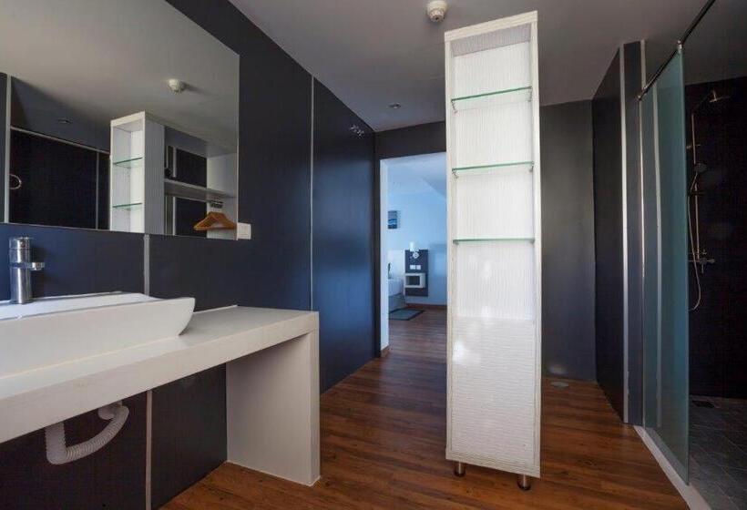 豪华房间, Malibu Park