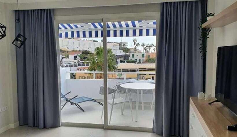 高级工作室, Malibu Park