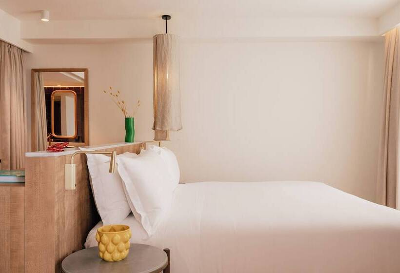 سوئیت 2 خوابه, ME Marbella Luxury Lifestyle Hotel