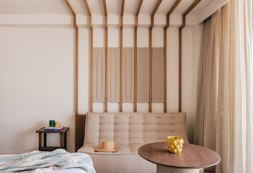 Junior Suíte with Views, ME Marbella Luxury Lifestyle Hotel