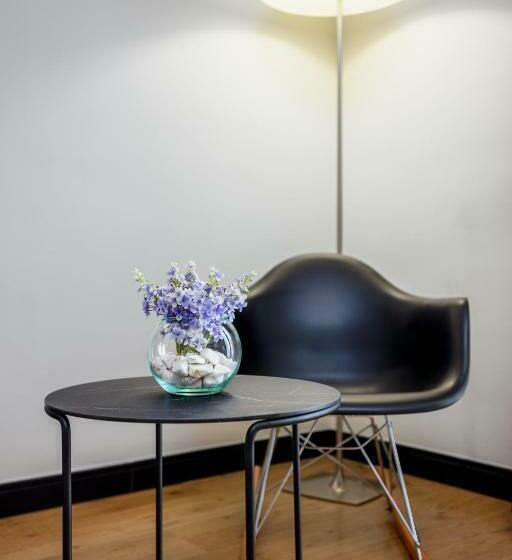 اتاق استاندارد اینتریور, Virgen De Los Reyes