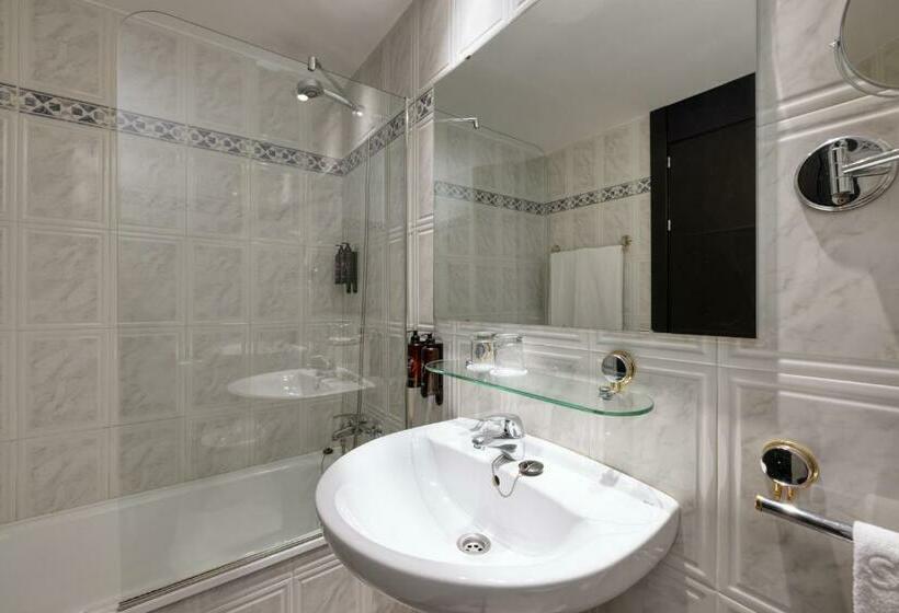 اتاق استاندارد اینتریور, Virgen De Los Reyes