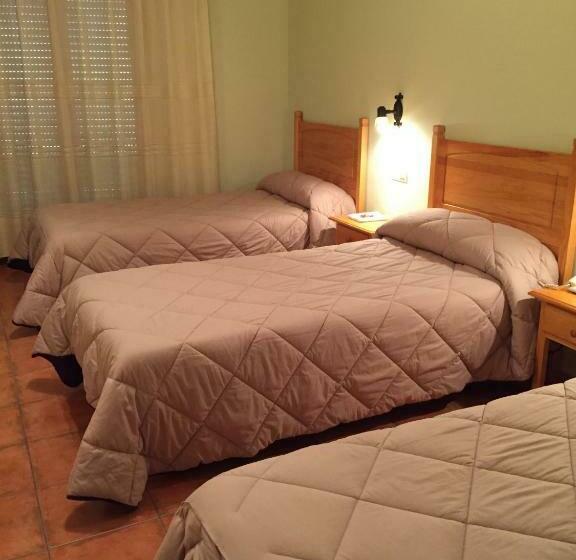 غرفة قياسية ثلاثية, Castellote