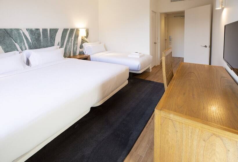 家庭间, Eden Park By Brava Hoteles