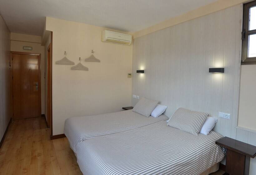 غرفة قياسية, Hostal Concejo