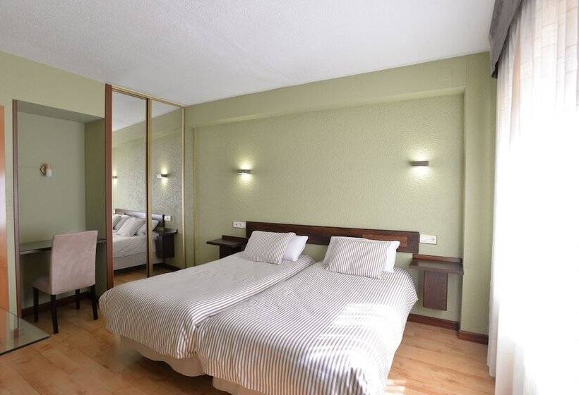 غرفة قياسية, Hostal Concejo