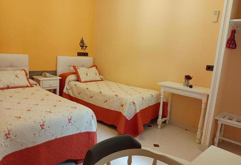 اتاق استاندارد, Hostal Don Jaime I Y Ii