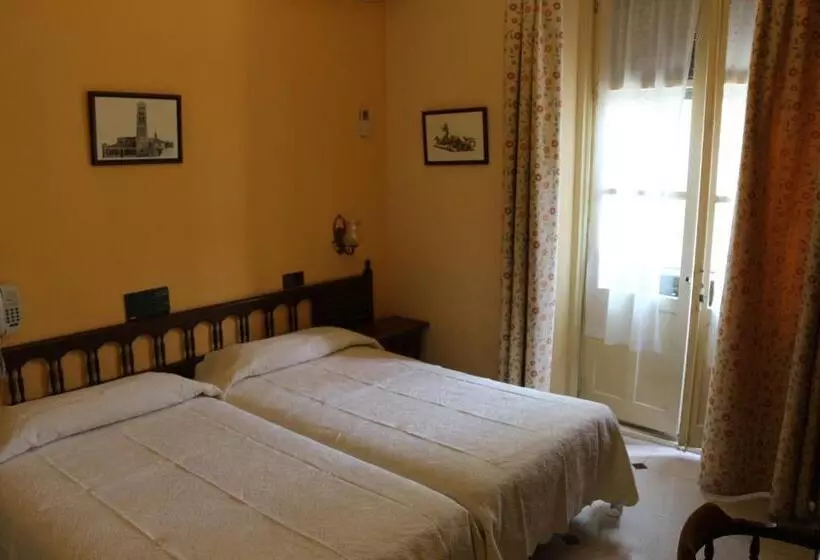اتاق استاندارد, Hostal Don Jaime I y II