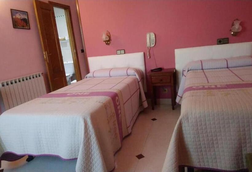 اتاق استاندارد, Hostal Don Jaime I Y Ii