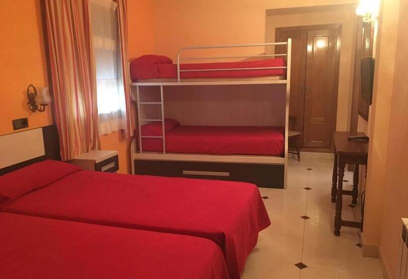 家庭间, Hostal Don Jaime I Y Ii