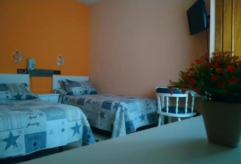 اتاق استاندارد, Hostal Don Jaime I Y Ii
